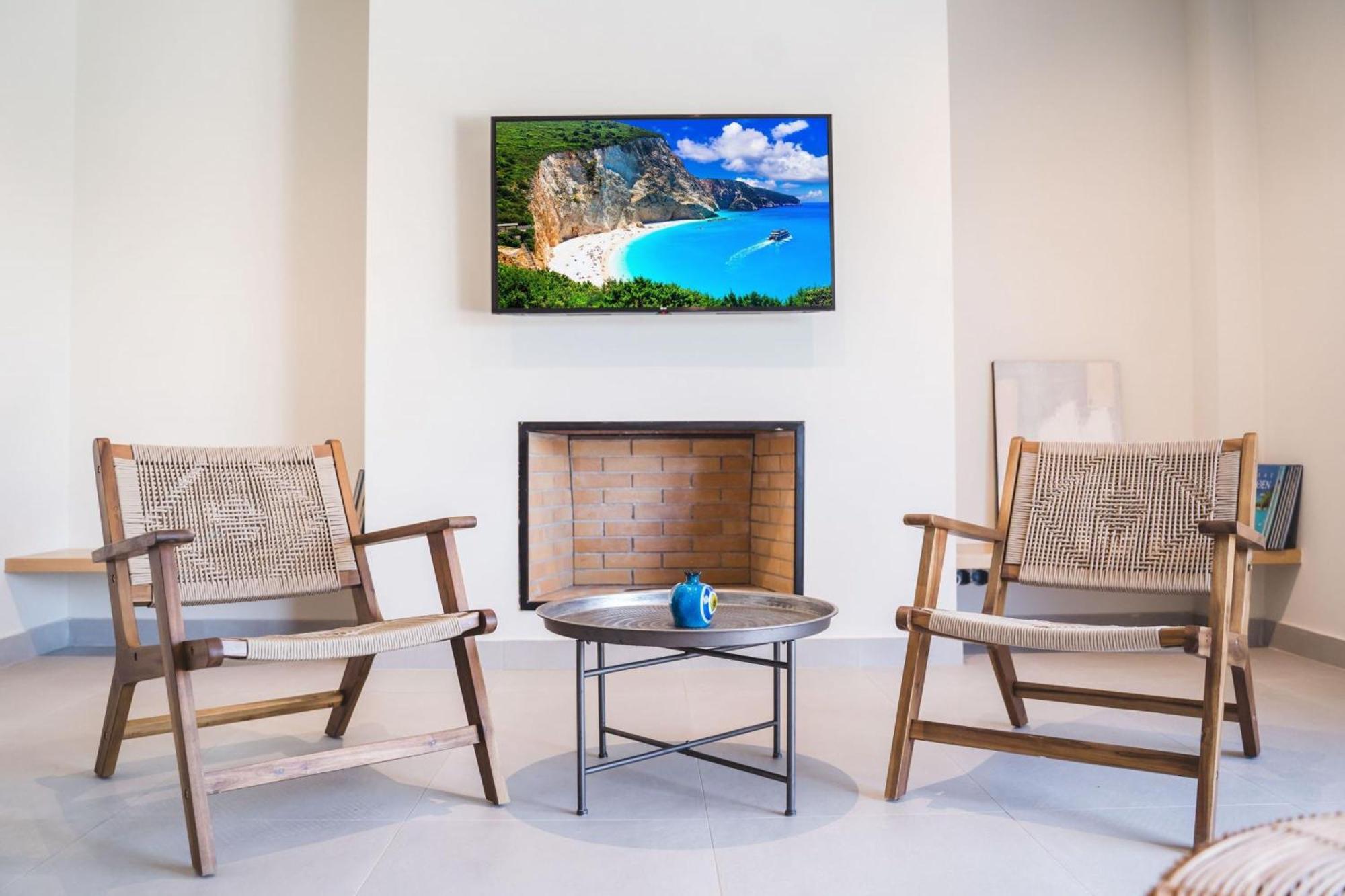 Blue Symphony Suites Apartments Никиана Екстериор снимка