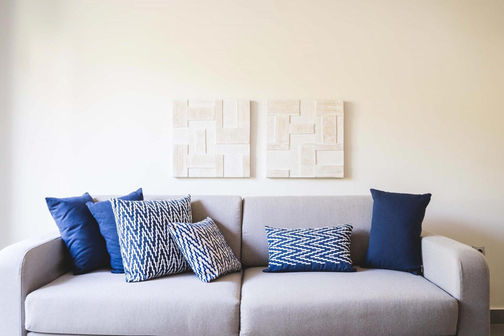 Blue Symphony Suites Apartments Никиана Екстериор снимка