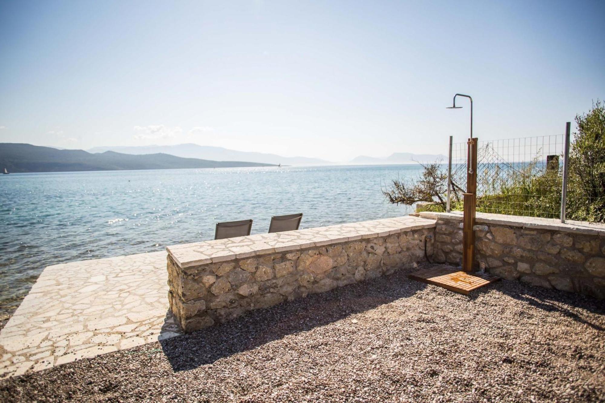 Blue Symphony Suites Apartments Никиана Екстериор снимка